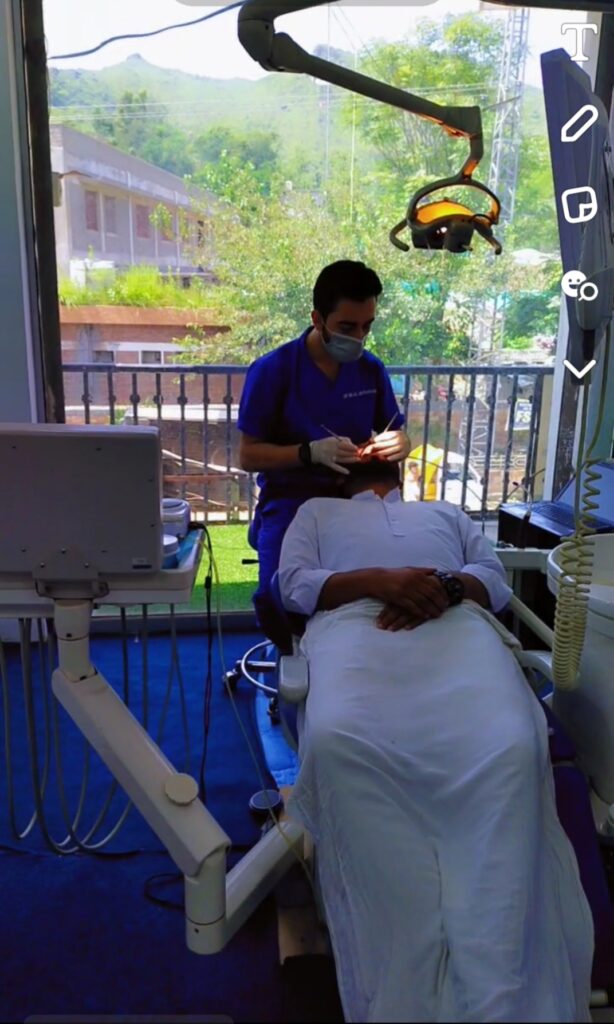 tooth color filling or composite filling